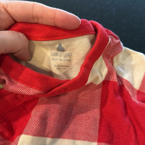 BABY CHRISTMAS PAJAMA 0-3 month Old Navy and Gap Bundle - Picture 11 of 11